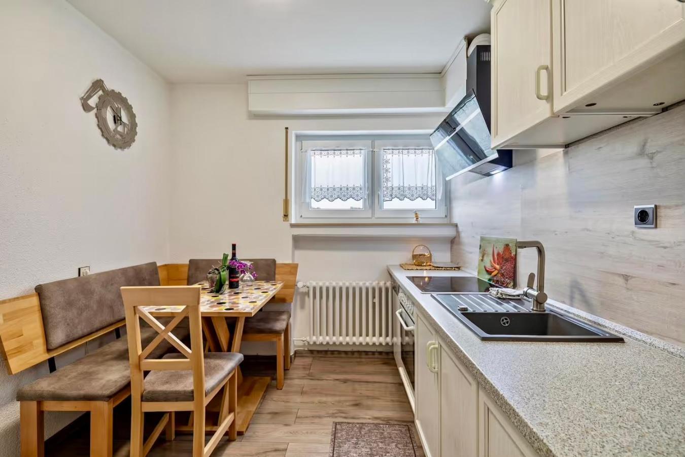 Ferienwohnung Wasserturmblick Bebra Esterno foto